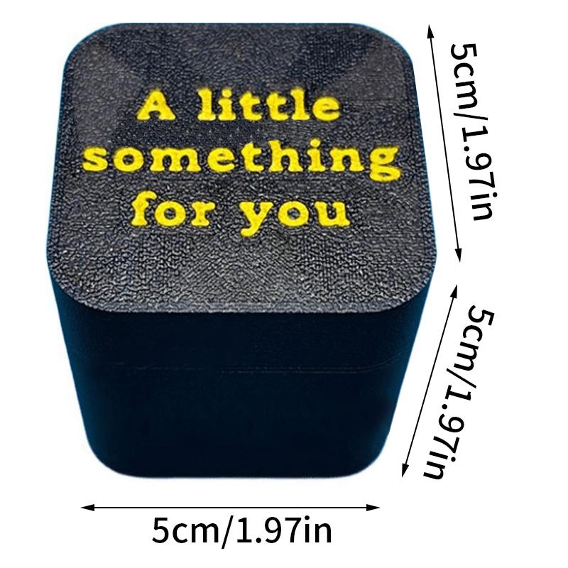 Spoof Middle Finger In The Box Funny Novelty Prank Gifts Surprise Gift Pop Up Box Toys For Men Christmas Creative Funny Gifts