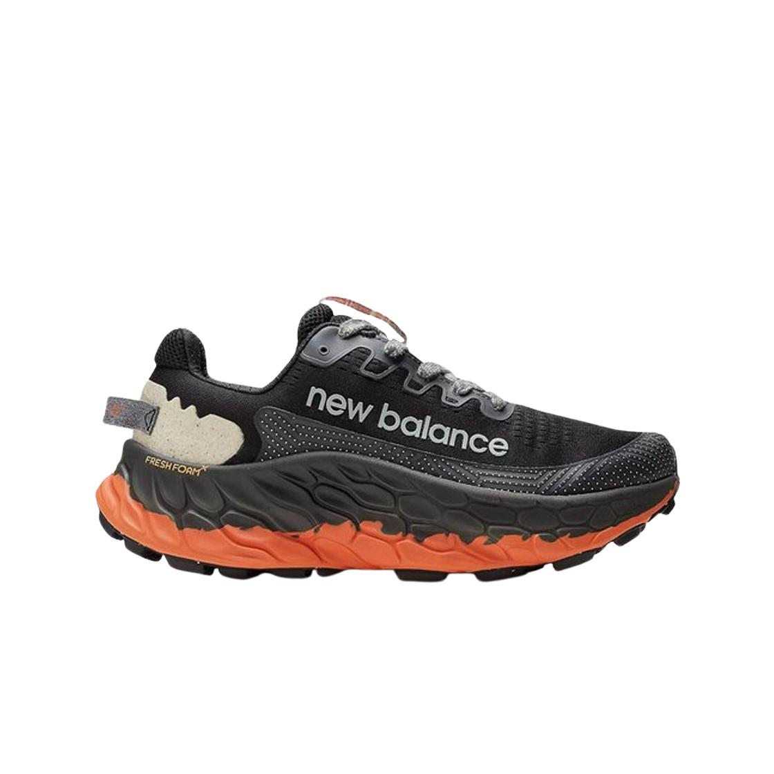 

New Balance Fresh Foam X More Trail V3 Чорний Кайєн - 2e Широкий 280
