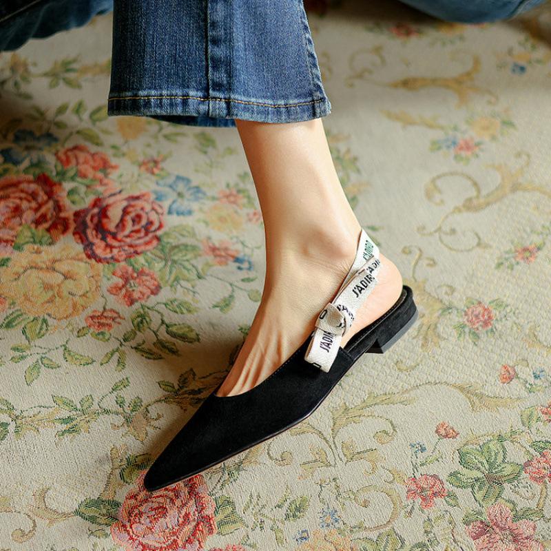 

New women s flat-soled sandals Korean version of Baotou rear empty sandals women s large size beef tendon soft sole comfortable foot pedal 40 чёрный