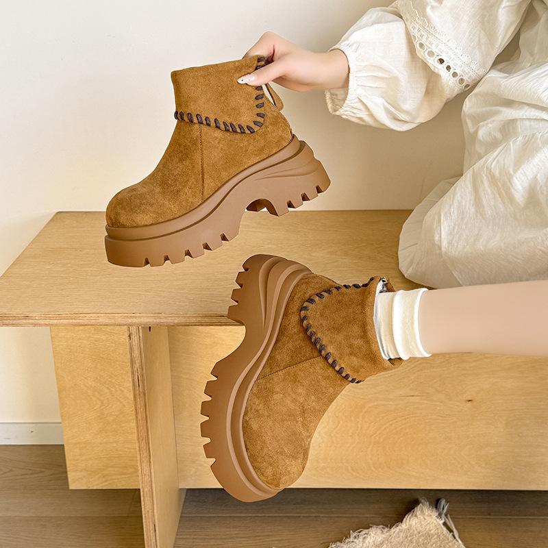 Women's Plus Size Thickened Autumn and Winter Warm Anti-cold Snow Boots Padded Lined Ankle Boots Non-slip Hiking Cushioned Sports Cotton Boots