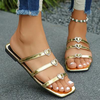 Plus Size Ladies Shoes Open Toe Women's Slippers Hot Sale Daily Slippers Women Square Toe Crystal Heart-Shaped Flat Sandals
