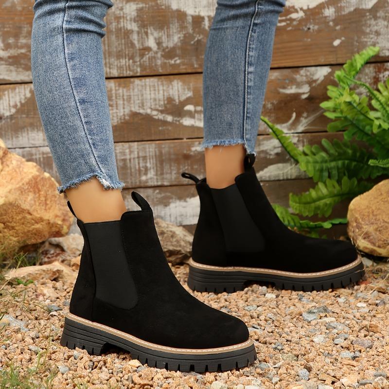 Four Season Thick Soled Non Slip Boots, Fashion and Casual Round Toe Plus Size Trendy Shoes, Suitable for Commuting and Banquets