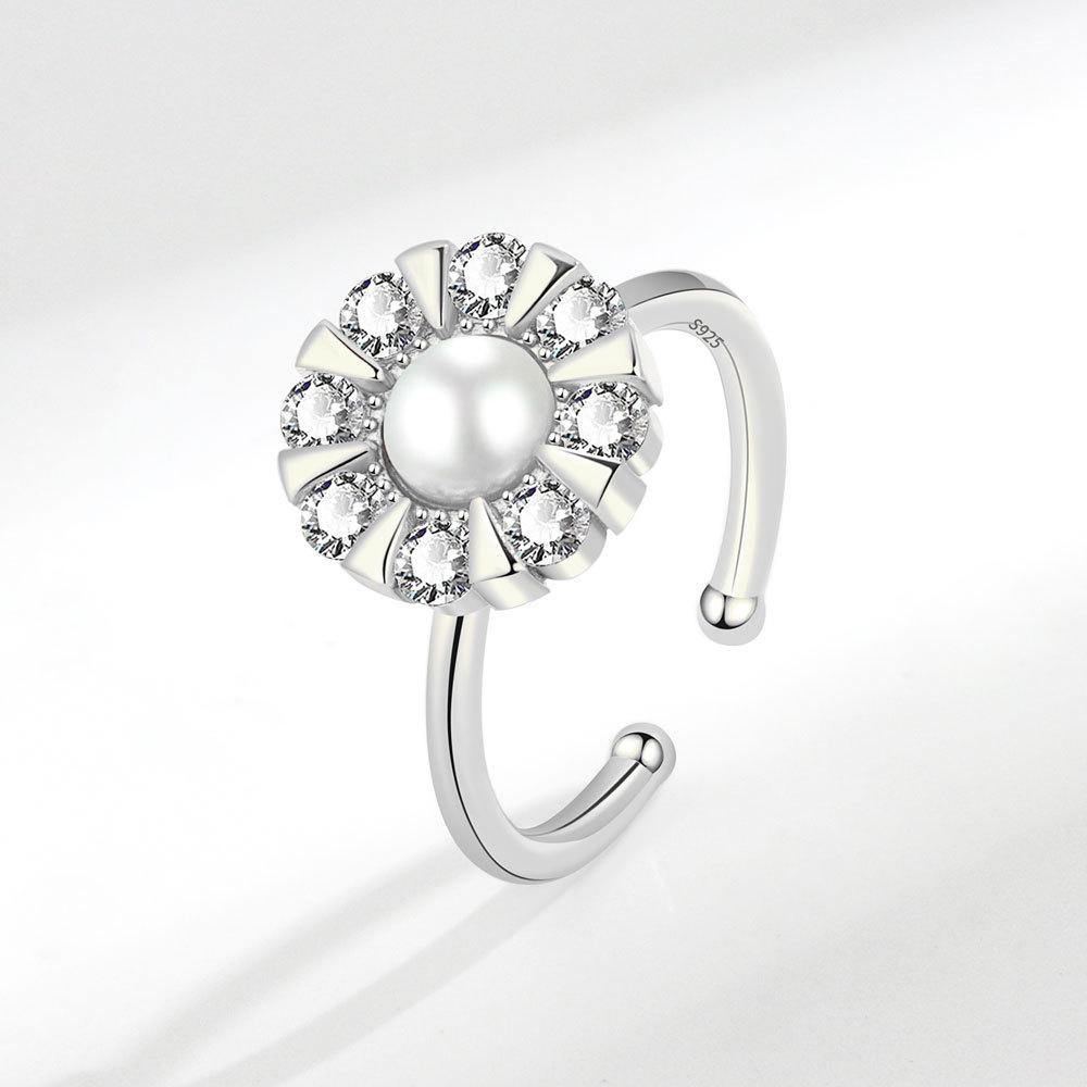 

Adjustable Sunflower Rotating girl anxiety ring Copper inlaid pearl rhinestone fidget spinner Wedding Aesthetic Ring Zircon resizable