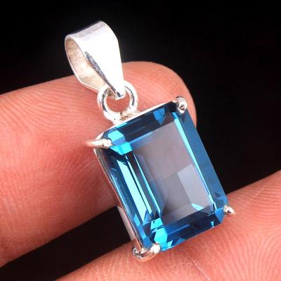 Ciondolo topazio blu, gioielli fatti a mano, gioielli in argento, argento sterling 925, regalo per lei