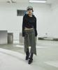 Small Logo Side Button Shirred Hooded Top [Black]