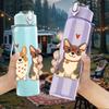 1PC Diseño de Marco de Corazón con Tres Corgis Botella de Agua Deportiva de Plástico de Color de 750 ml Tapa con Pitorro abatible a Prueba de Fugas Para Deporte, Oficina, Uso en Casa