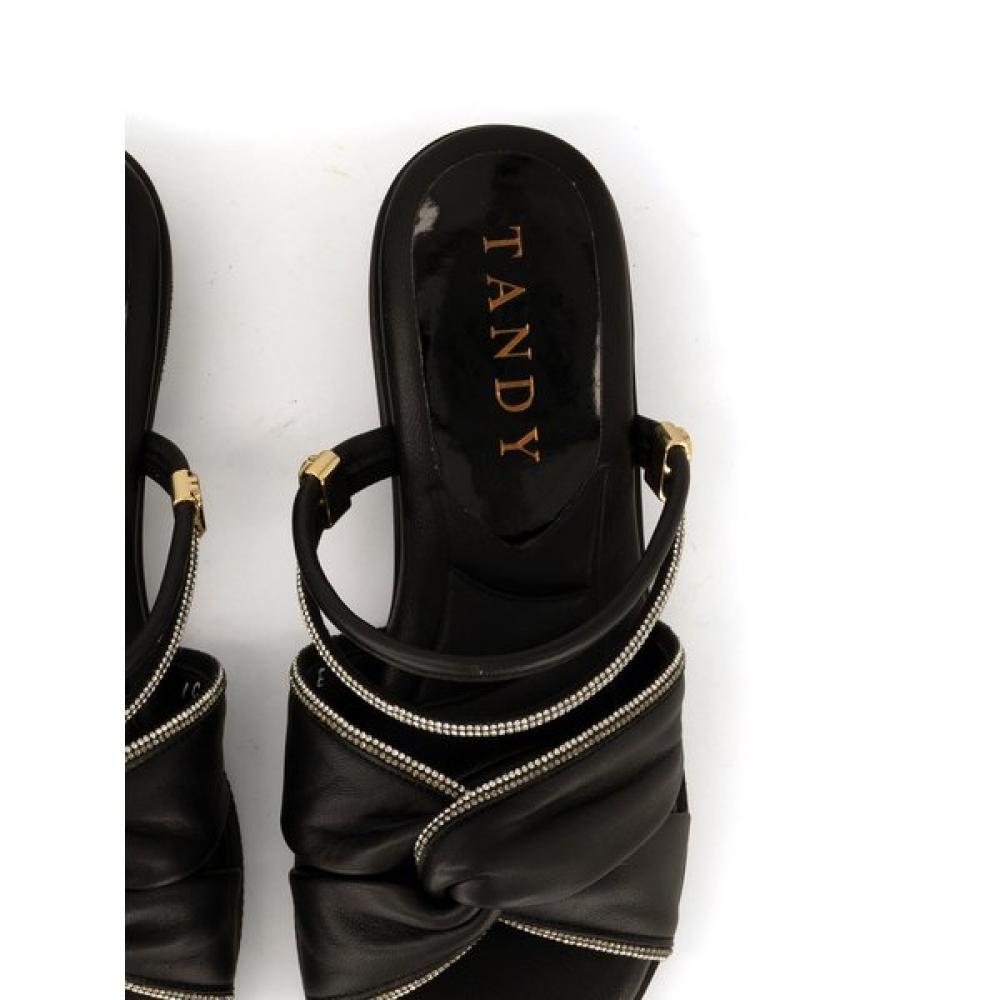 Tandy Women Sandals La 501