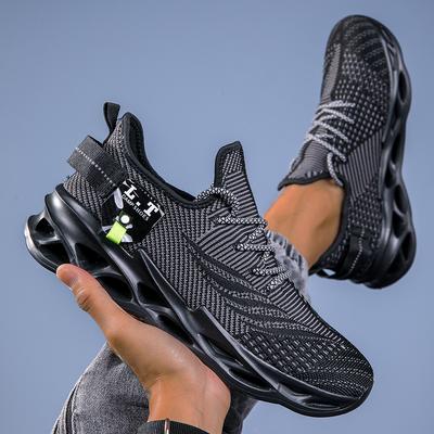 Baskets de luxe pour hommes Été Chaussures légères pour hommes Maille Chaussures respirantes pour hommes Chaussures de course à plateforme d'extérieur