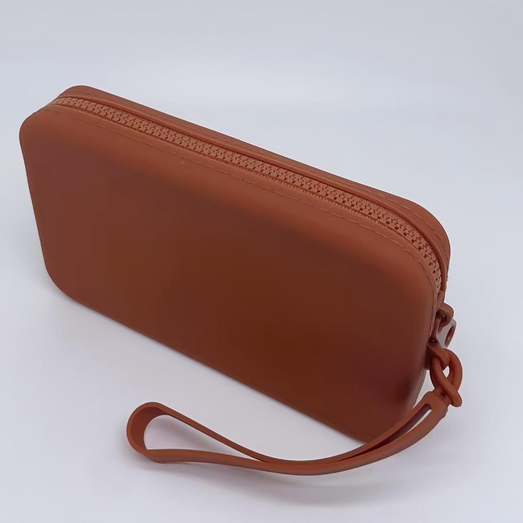 Silicone Zipper Bag: Compact Waterproof Cosmetic and Passport Pouch