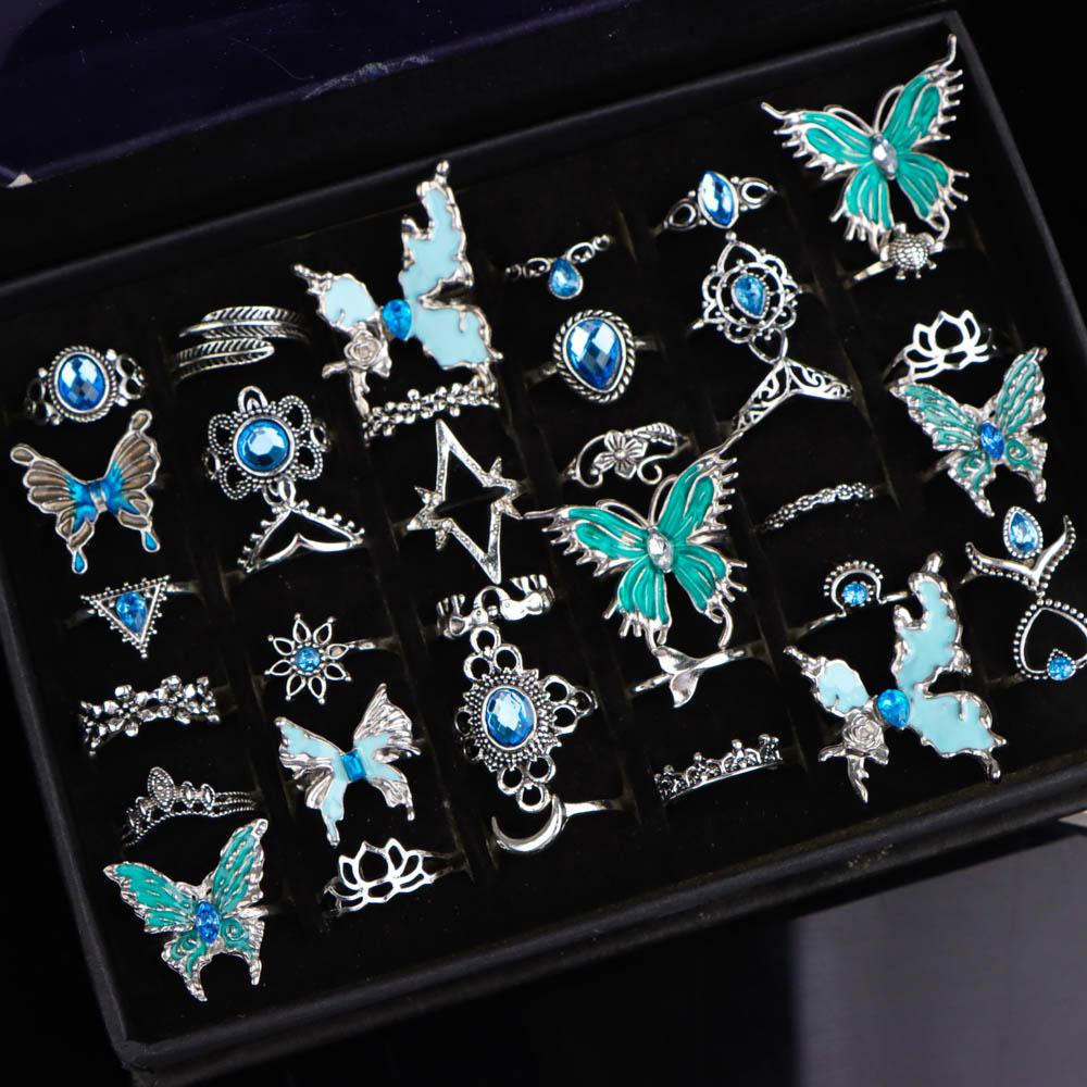 

10/20/30Pcs/Lot New Fashion Luxury Exquisite Charm Shiny Butterfly Finger Rings For Women Daily Jewelry Accessories Party Gifts 15-19mm&20pieces