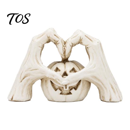 Dark Style Tabletop Sculpture Gothic Skeleton Heart Hand Sculpture, Spooky Halloween Resin Abstract Pumpkin Statue, Window Display Piece Shape Finger