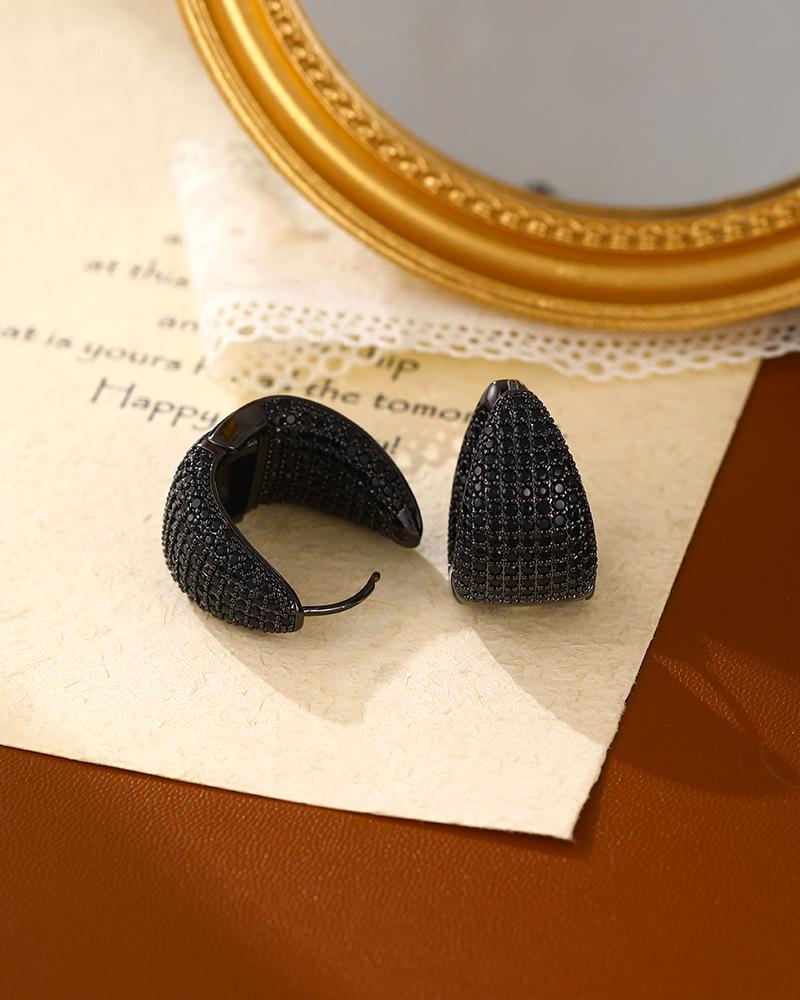 European & American Zirconia Statement Earrings - Light Luxury, High-End Simplicity for Women