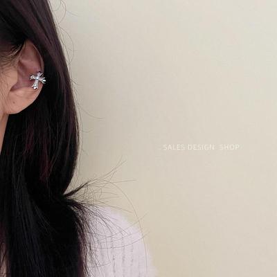 Korean Zircon Cross Ear Cuff: Luxe, Fashionable, Exquisite Women's Earrings