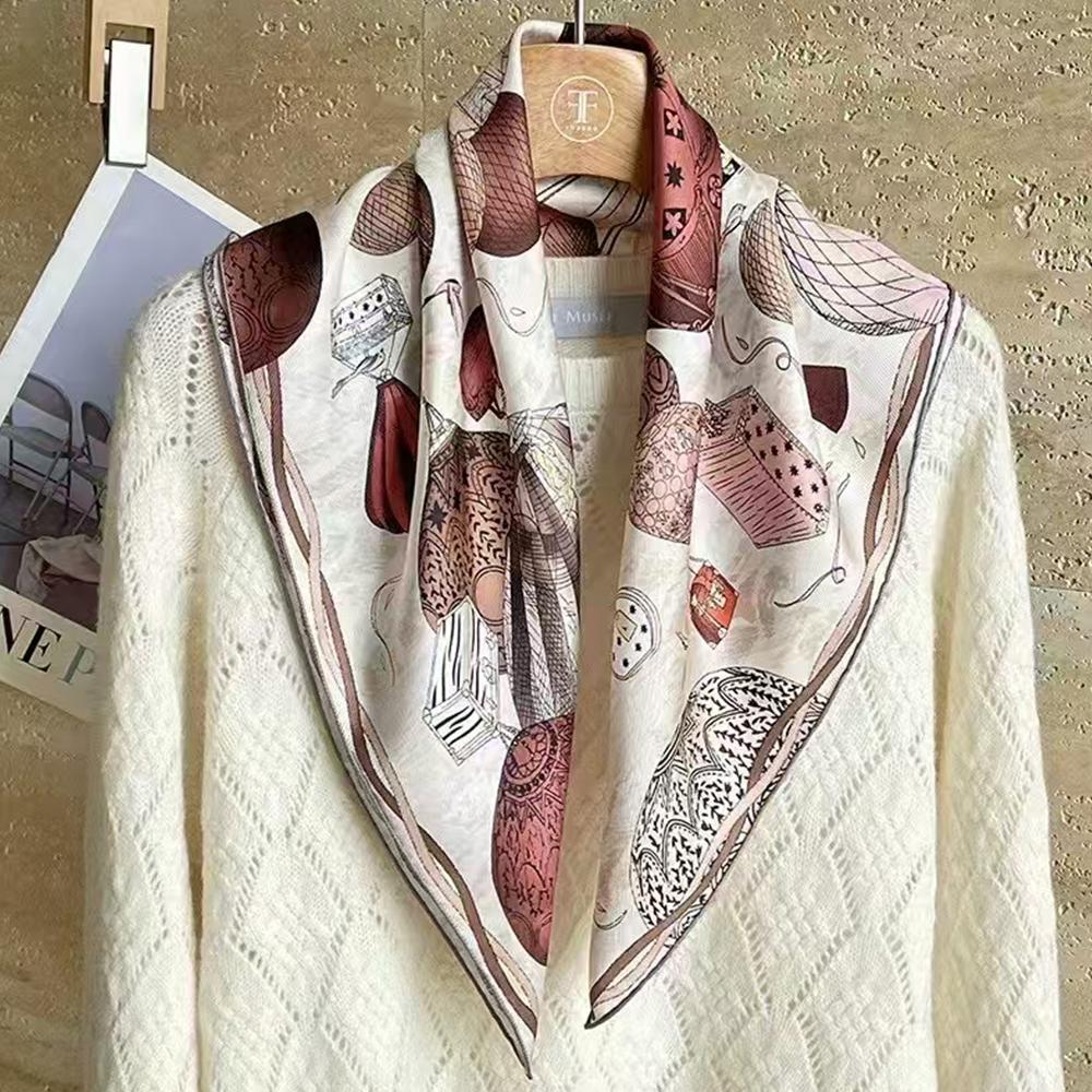 Light  Purple Women'S 100% Mulberry Silk Scarf Neckerchief Spring Fall New Luxury Floral Design Satin Squaresilk Scarves 65*65Cm