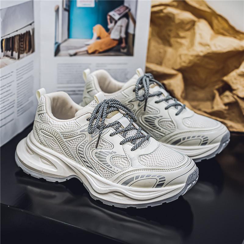 New Summer Breathable Casual Sports Shoes Mesh Running Heightening Dad Shoes