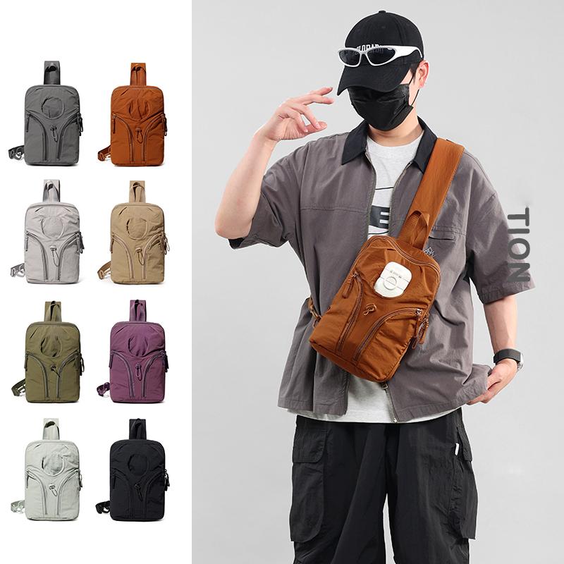 

Multifunctional Chest Bag Men s Shoulder Bag Women Large Capacity Sports Crossbody Bag with Water Cup чорний