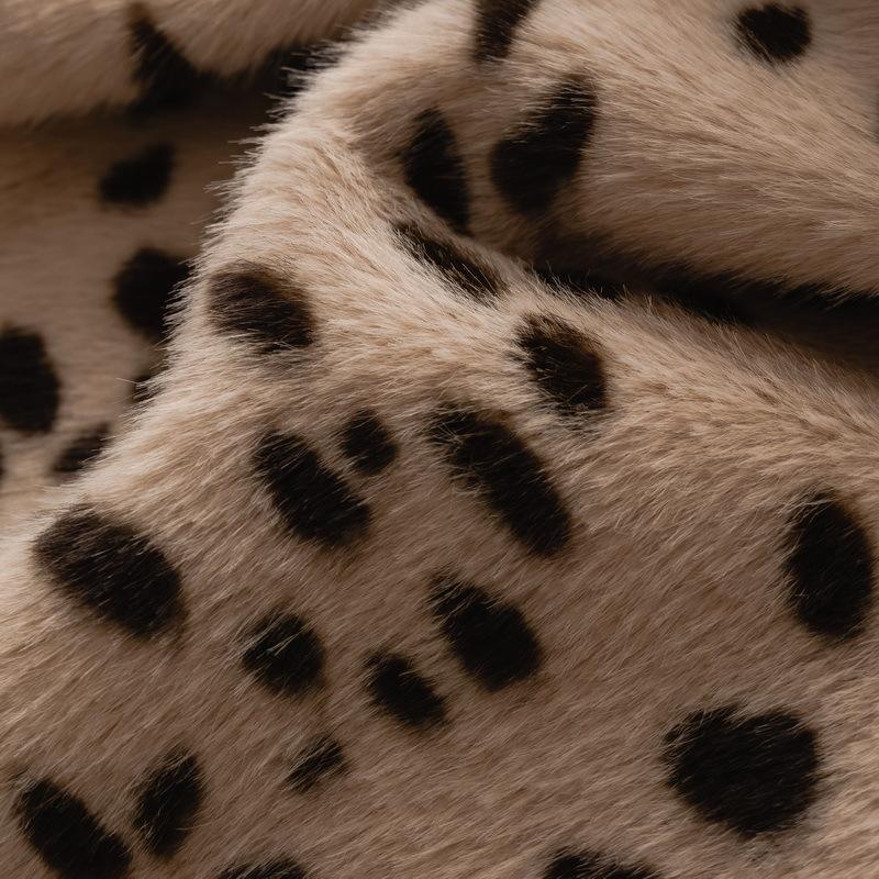 Plush Sofa Cushion, Thickened Non-Slip Seat Cushion In Autumn And Winter, New Thermal Backrest Cover, Light Luxury Cover Cloth Towel