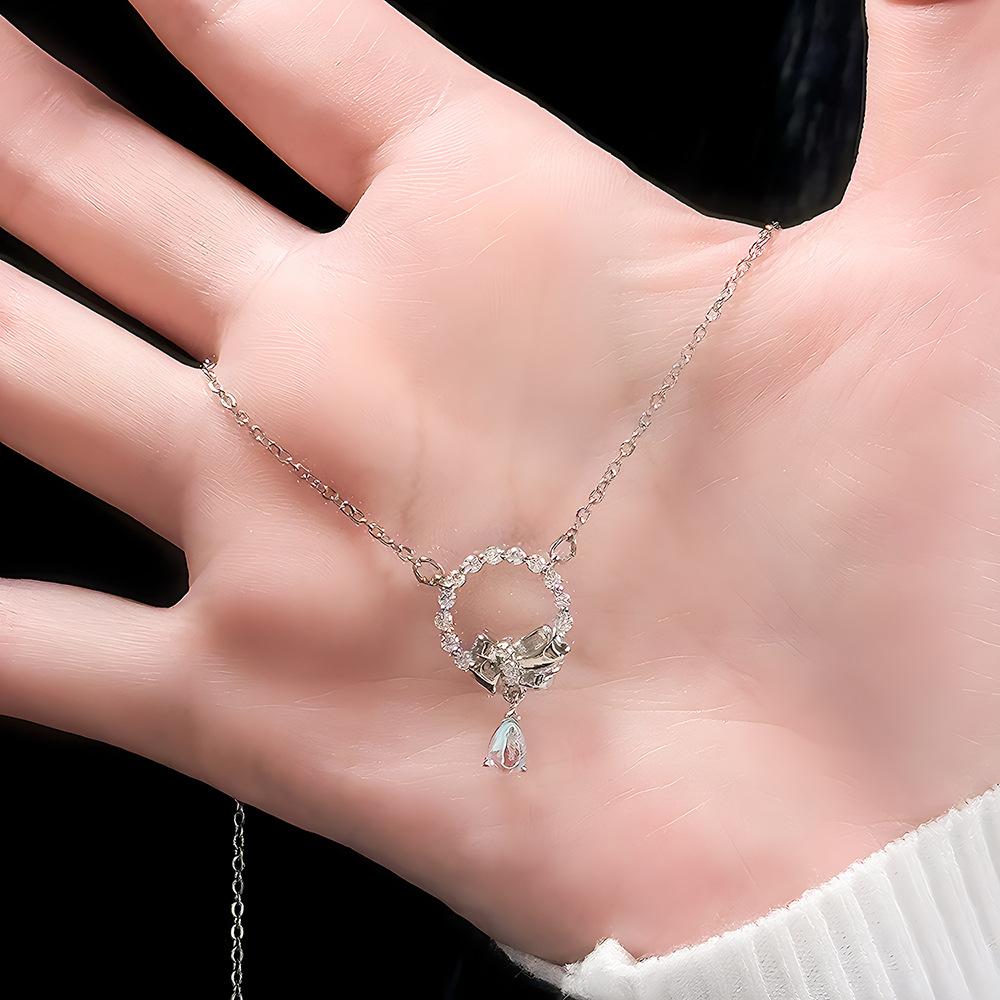 Summer Sugar Cube Necklace Female Princess Light Luxury Titanium Steel Non-Fading Collarbone Chain Neck Chain Jewelry