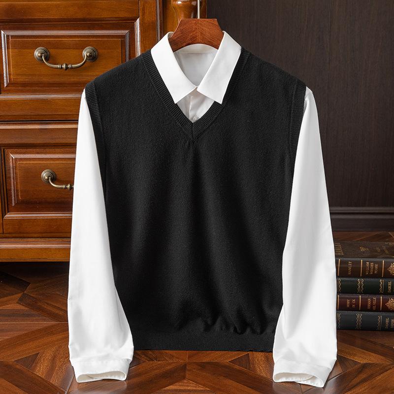 Men Sleeveless Knit V Neck Solid Pullover Vest