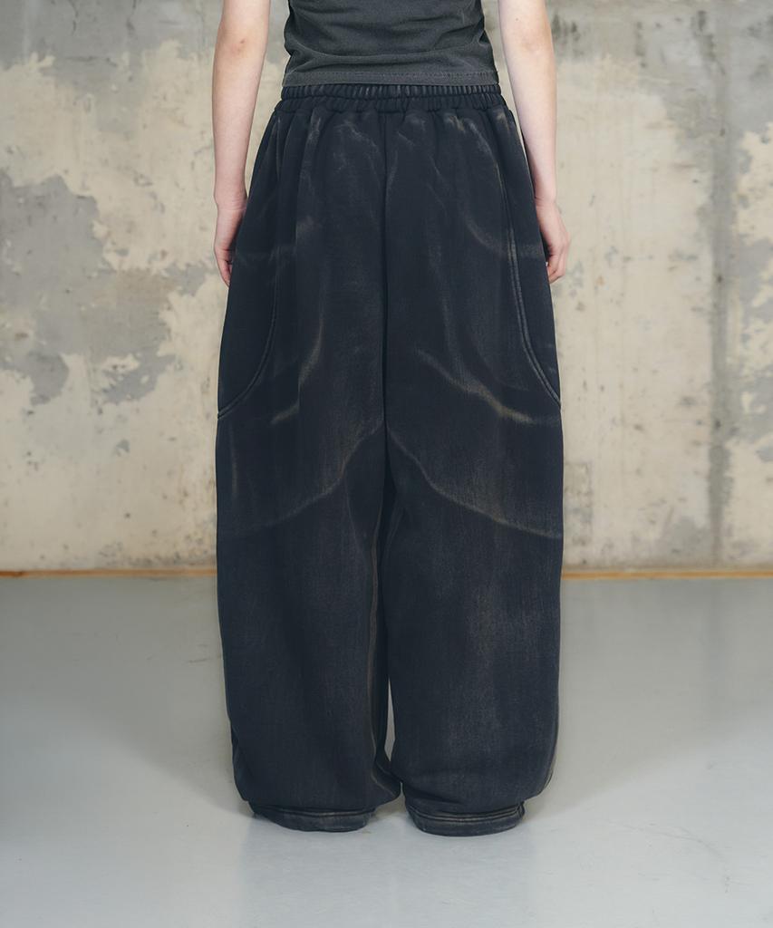 Eonyujeulaeb Double Curve Heavy Pants [Charcoal]