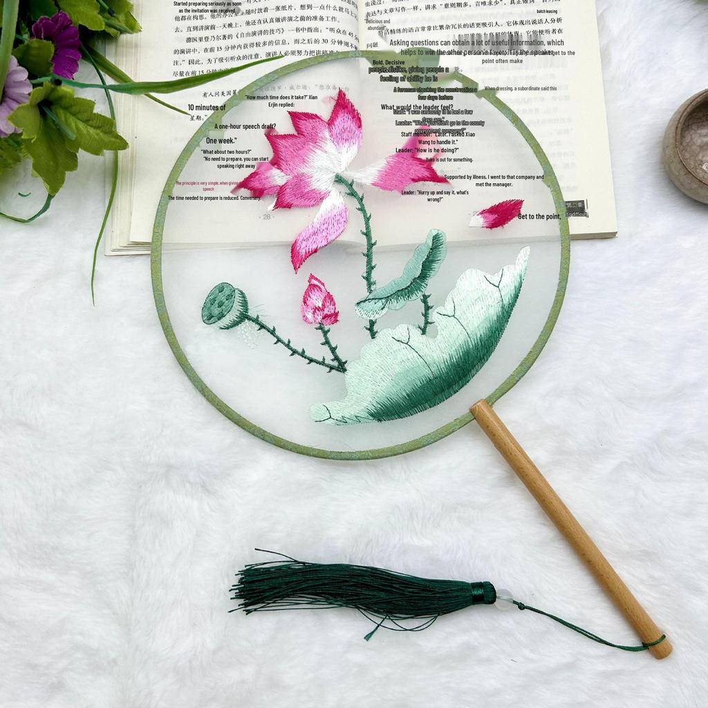 Ancient Style Single-Sided Suzhou Embroidery Dance Fan