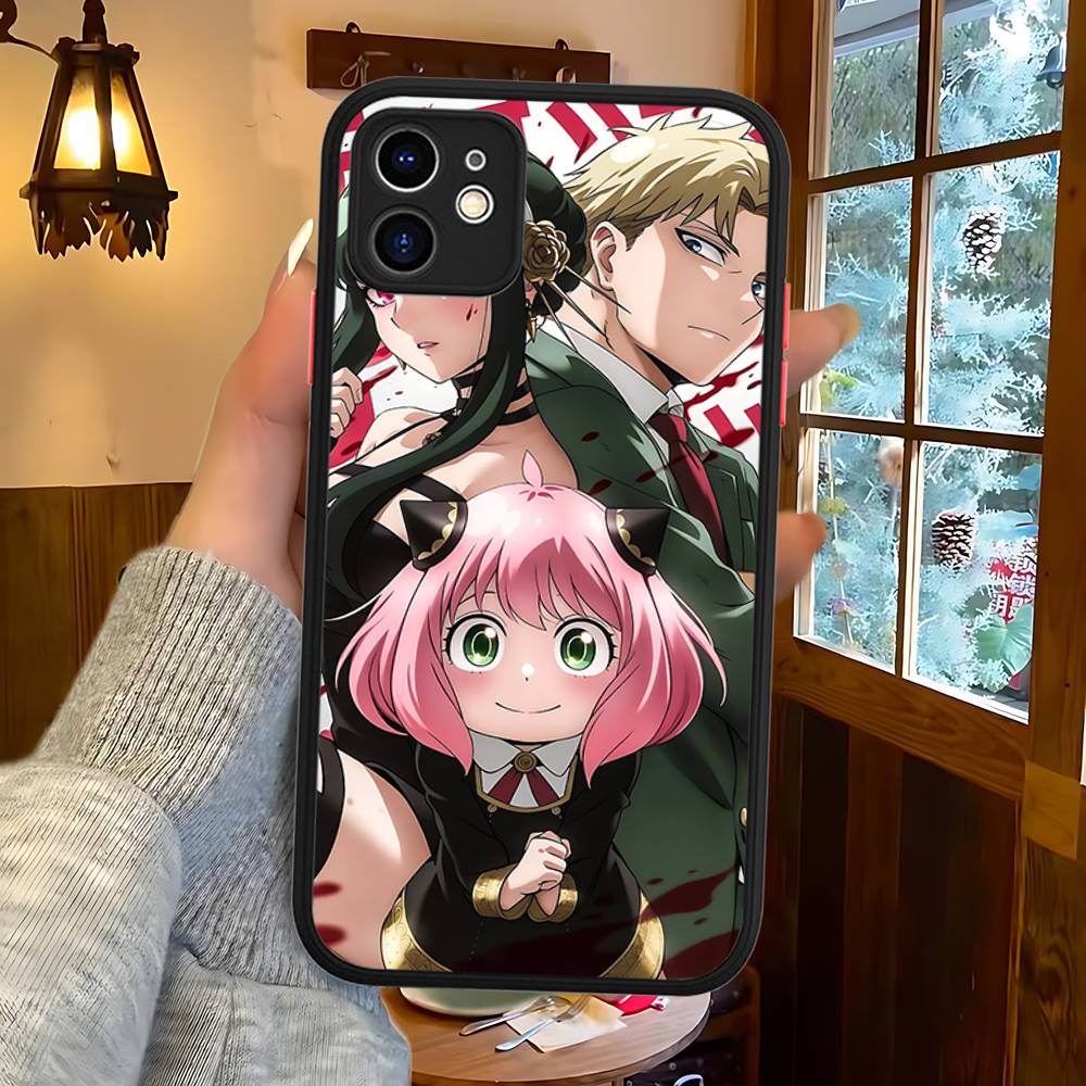 Classic Anime Spy X Family Phone Case For Iphone 16 14 15 16 13 12 11 16 Pro Max X XS MAX Plus Cover Matte TPU