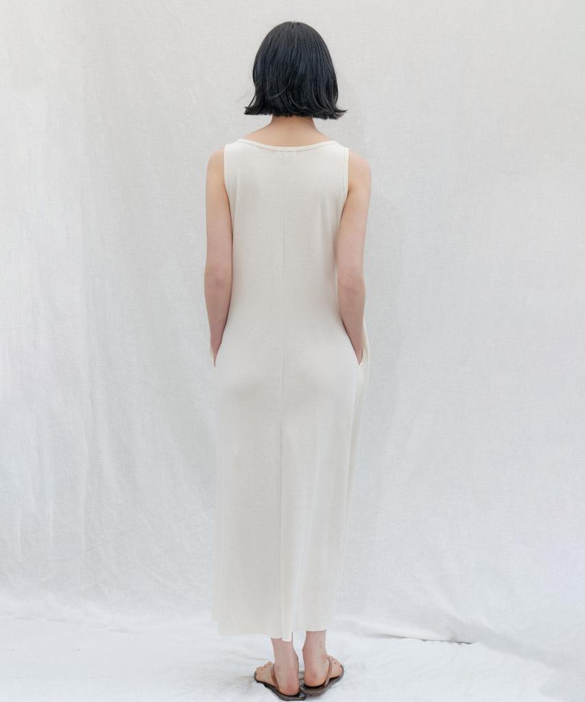STEP AROUND Waffle Jersey Henley Sleeveless Dress_Cream