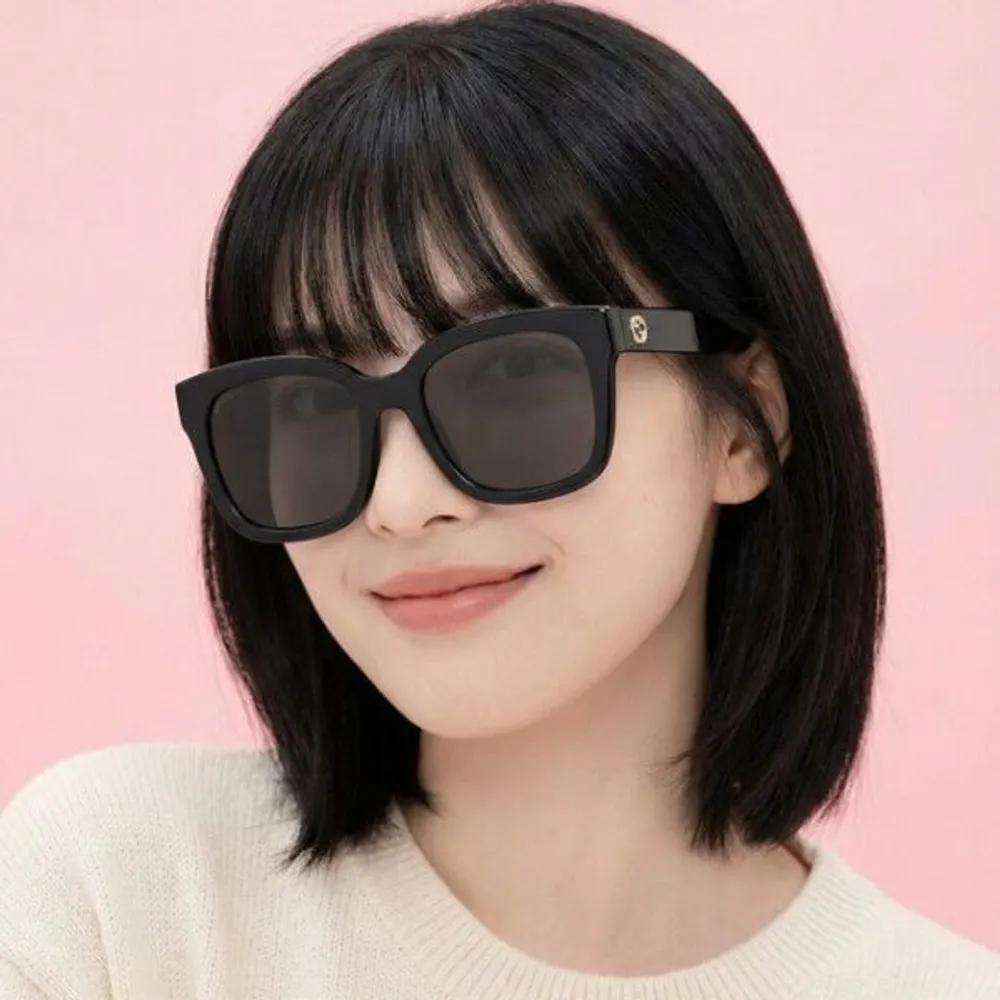 

[Gucci] Sunglasses GG1338S 001 Horn-rimmed Oversized Black Square