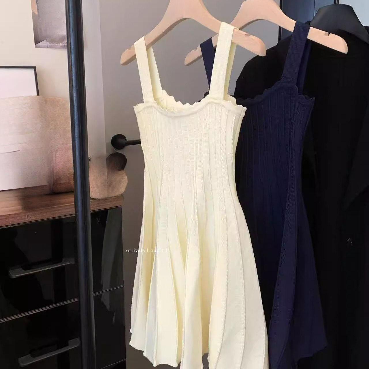 

Вязаное платье для женщин на лето Облегающее и Высококлассный вид Миниатюрное платье-халтер Короткая юбка one size абрикосовый