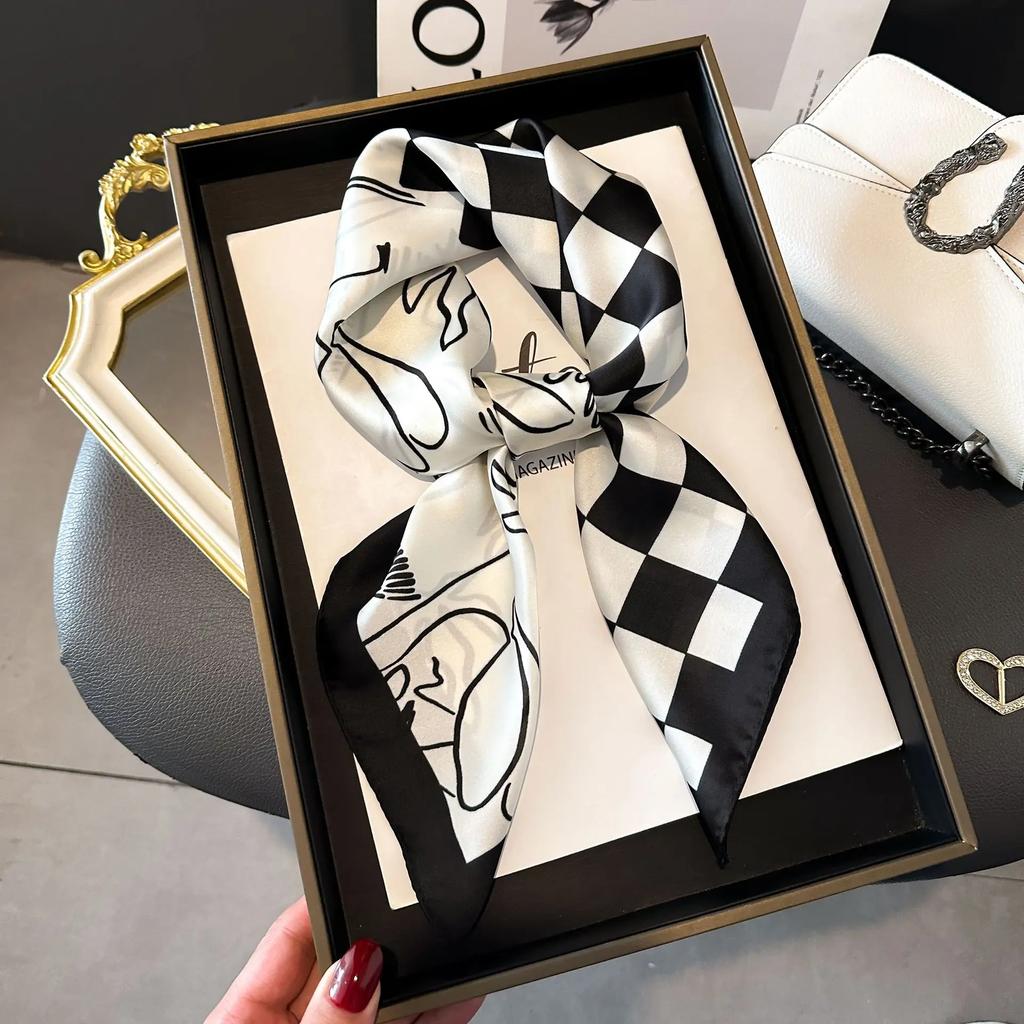 Silk Square Scarf Women 100% Real Luxury Brand Horse Print Neckerchief Female Hair Hand Bag Wrist Foualrd Scarves Bandana