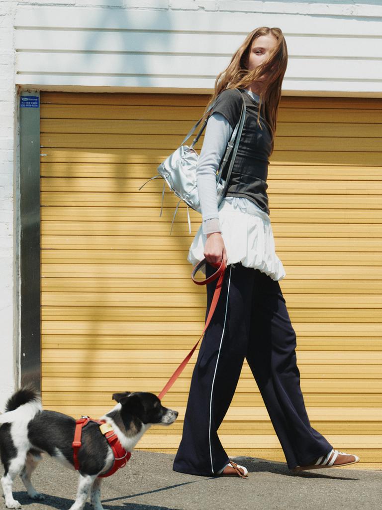 Elssibeui Embroidery Wide Sweat Pants_Navy