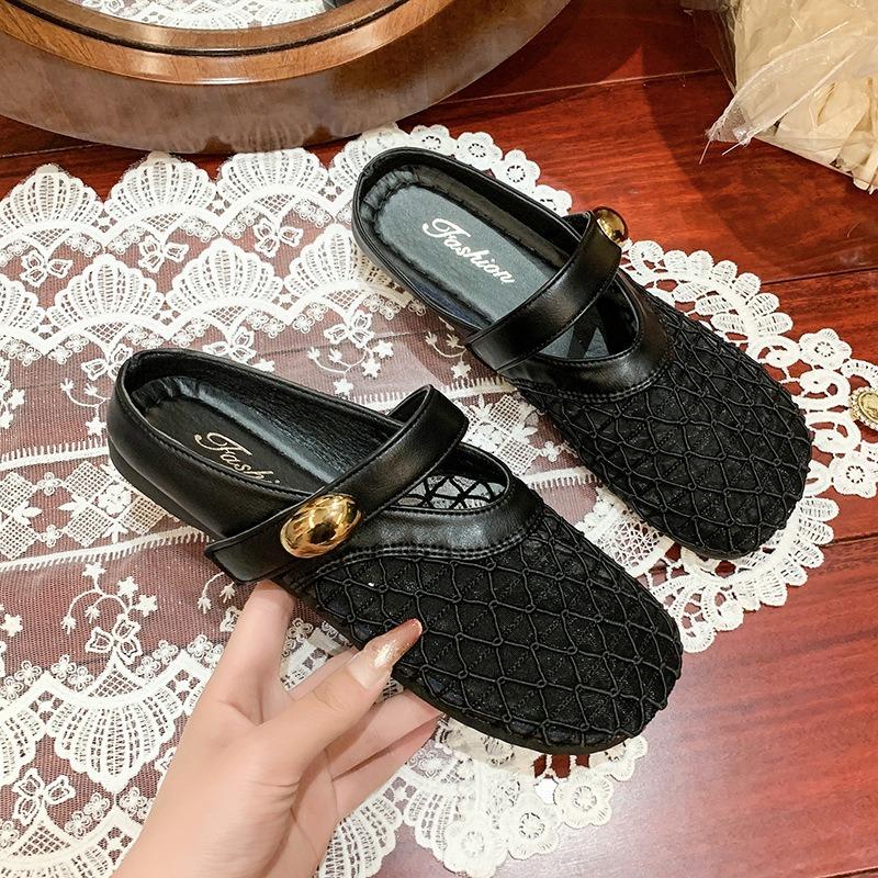 Outer slippers summer new designer fashionable hollow cool slippers women's flat bottom Mary Jane slippers women