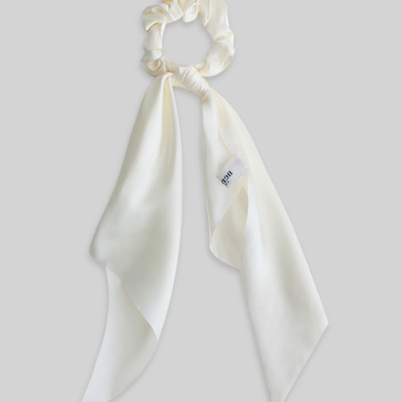 Black-lii SCARF SCURUNCHIE