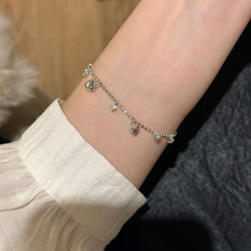 Rhinestone Heart Bracelet Bead Charm Hand Chain Elegant Gold Bracelet  Women