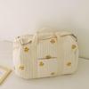 Korean INS-Style Embroidered Travel Bag: Large Capacity, Lightweight, Versatile Handbag
