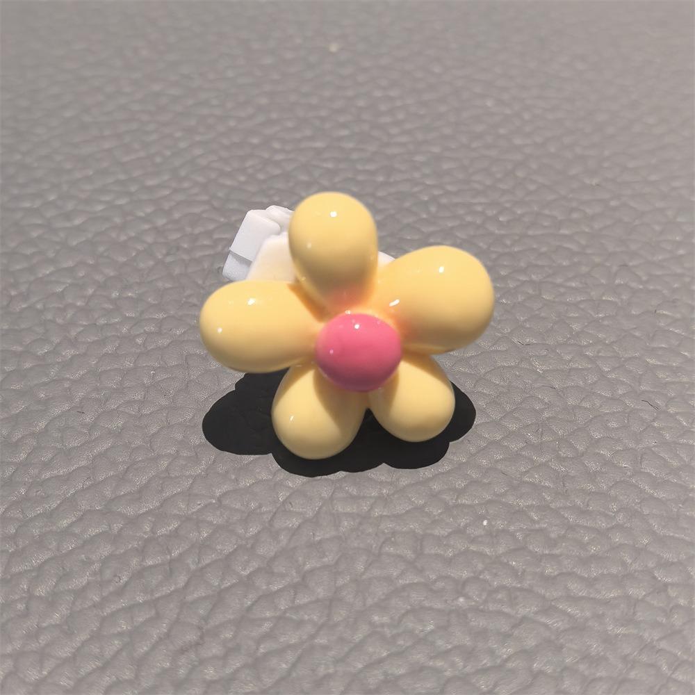 1 PCS New Plaid Flower Bowknot Pearl Shoe Clip High-End Accessory Vintage Fabric for Women and Girls Sneakers Flat Shoes Charms