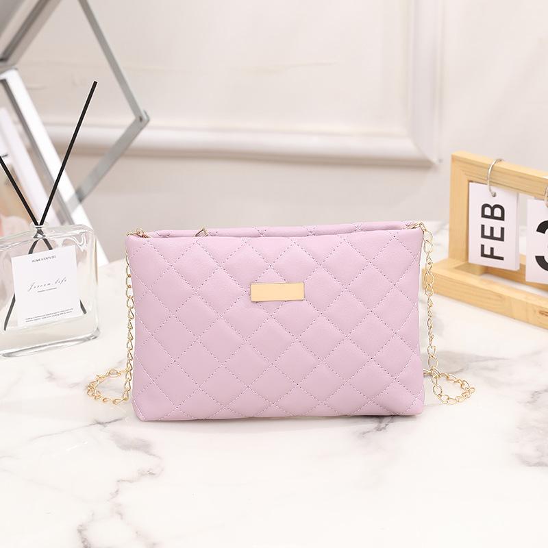 Embroidered Rhombus Soft Bag New Versatile Shoulder Messenger Women's Bag Niche Leather Mobile Phone Change Bag