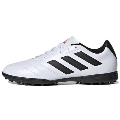 Spezielle Sportschuhe – Fußballschuhe