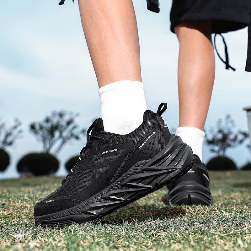 Outdoor Running Shoes Men Mesh Anti-slip Wear-resistant Casual Shoes Men Comfortable Lightweight Breathable Sports Shoes Men