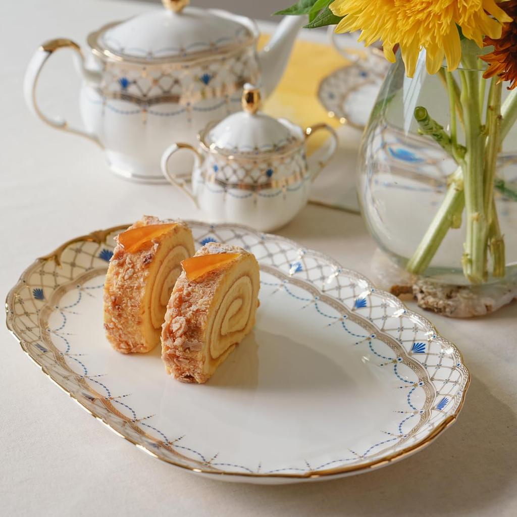 NARUMI Prima Donna Sugar Pot, 13cm, Gold, Made in Japan, Stylish, Gorgeous, Elegant, with Lid, Gift Boxed, 52476-4213