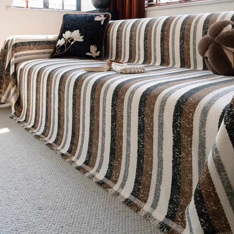 All-Season Chenille Sofa Cover: Dustproof, Claw-Resistant, Universal Fit
