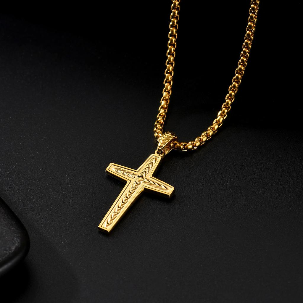 European American Trendy Retro Cross Necklace Made Of Antique Titanium Steel Cuban Chain Pendant Unisex Hip-hop Neck Accessory Men Women