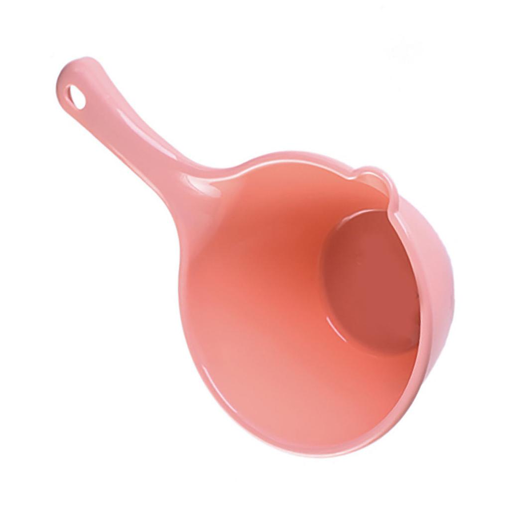 Plastic Water Ladle Bath Ladle Dippers Water Bath Scoop Bathroom Water Scoop Cup Home Essential for Watering Flowers