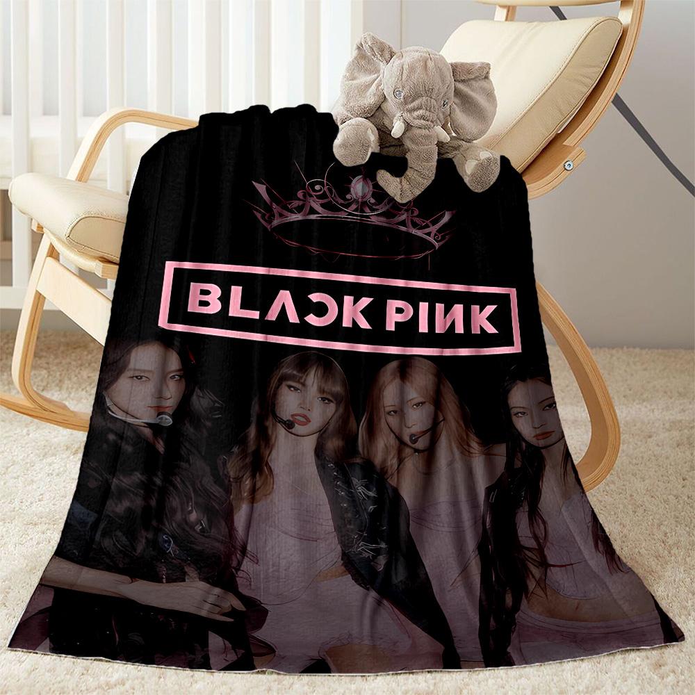 Girl Group Poses Blanket Soft Warm Cozy Suitable for Picnics Couch Office Chair Four Seasons Universal Digital Print