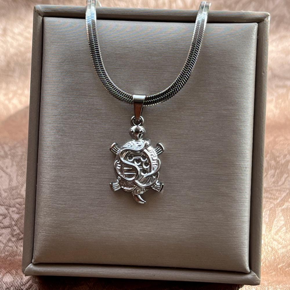 Small Animal Snake Pendant Flat Snake Chain Necklaces for Women Choker Necklace Stainless Steel Jewelry Party Birthday Gift New