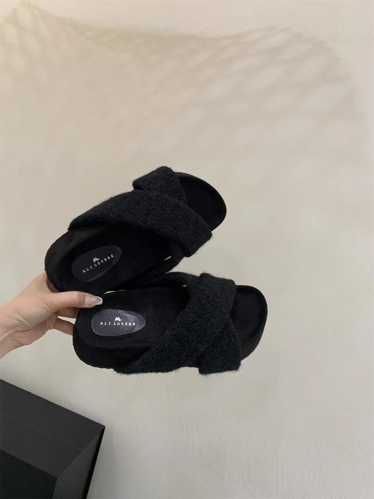 Fashion Fur Platform Women Flats Slippers Winter Designer New Casual Shoes Women 2025 Trend Home Cotton Slippers Cozy Soft Mujer Zapatos