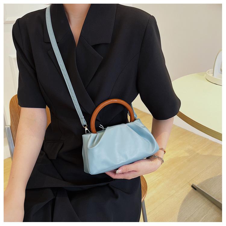 Wolkenplissierte Kunstleder-Schultertasche für Damen im Vintage-Stil, Crossbody, quadratische Geldbörse