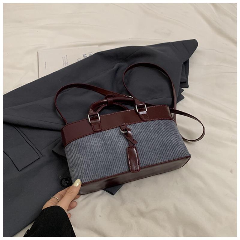 Portable commuter bag women s autumn new fashion high-value cloth retro commuter bag single shoulder messenger women s bag