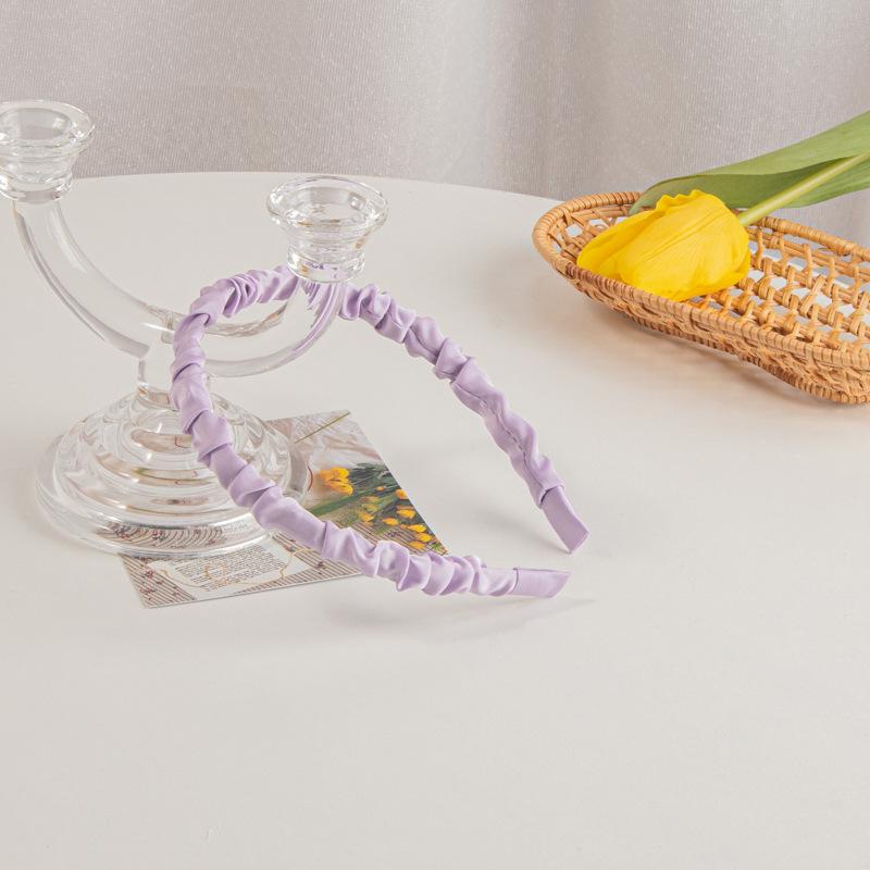 

Новые модные повязки на голову женские головные уборы широкая Ободок Атласный обруч для волос Плиссированные повязки для волос Однотонные шелковистые резинки для волос Аксессуары для волос