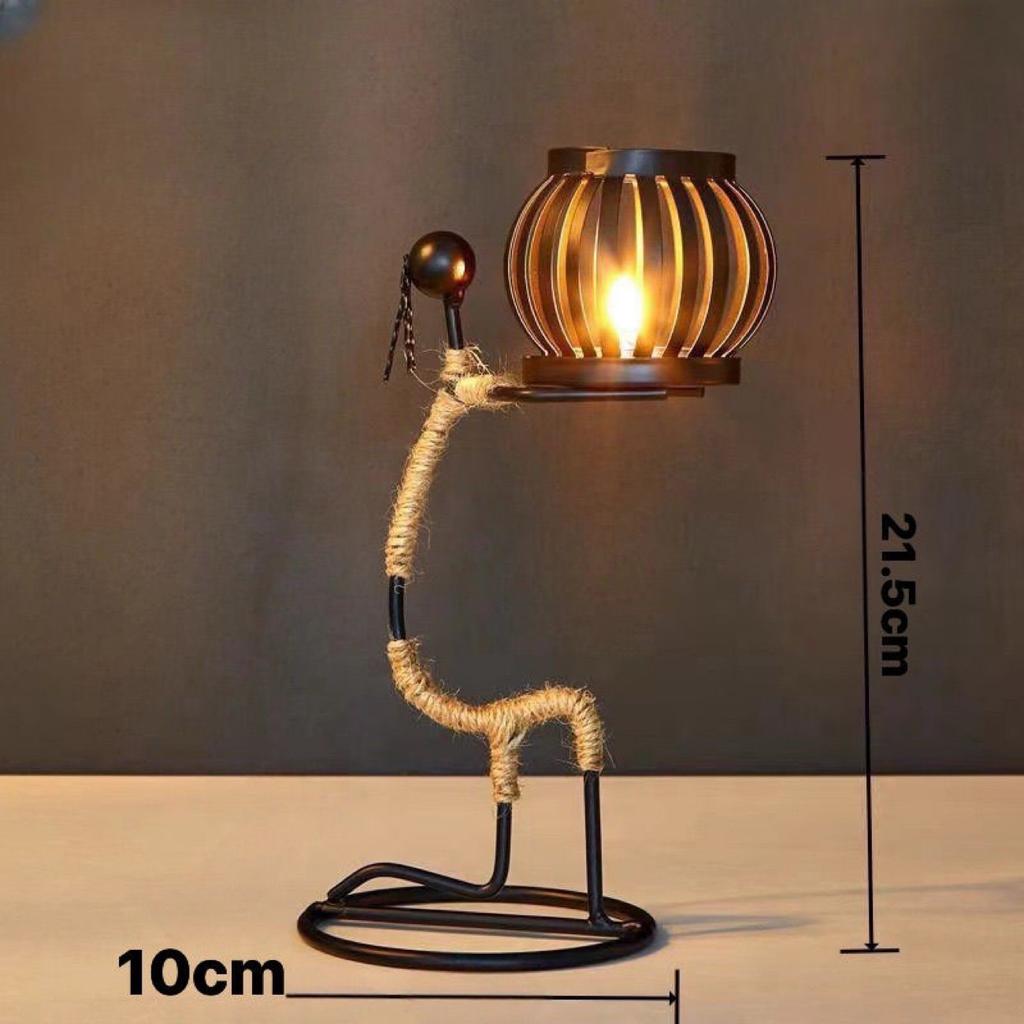 Nordic Metal Candle Holder – Handmade Abstract Character Candlestick for Home or Wedding Decor